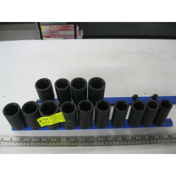 SET OF GOOD WRENCH DEEP IMPACT SOCKET SET