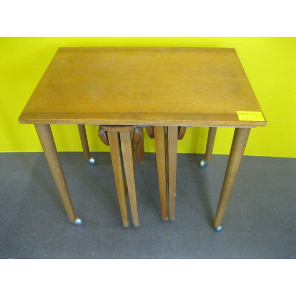 MCM TEAK TABLE W/2 SM. PULLOUT TABLES