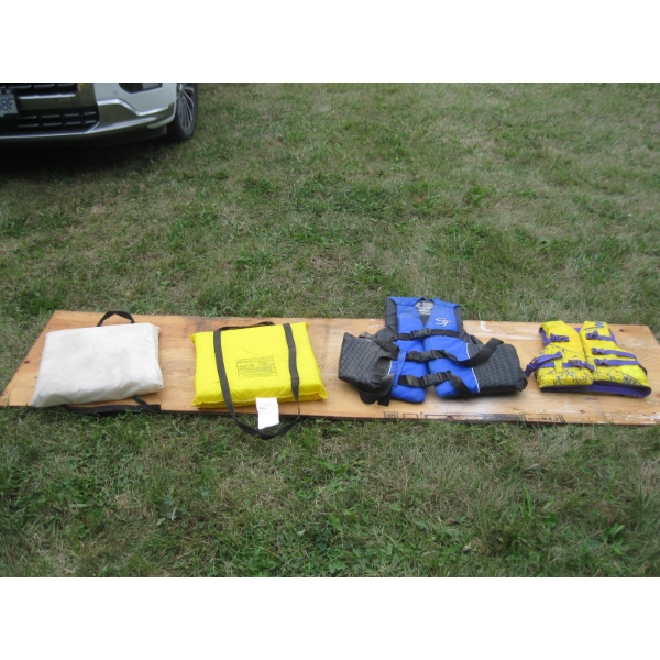 ASST. LIFEJACKETS
