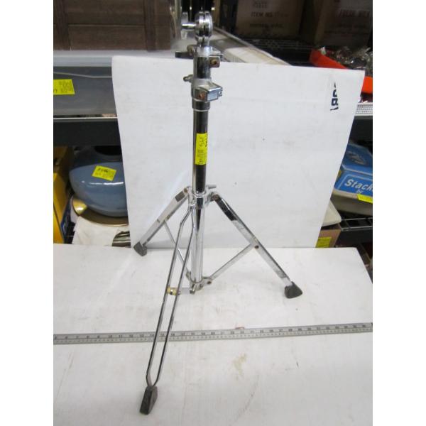 TRIPOD STAND