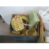 Image 2 : 2 BOXES OF MISC. BASKETS, BAGS, ETC.