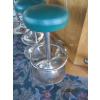 Image 2 : 4 GREEN TOP BAR STOOLS