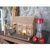 Image 1 : POPSICLE STICK HOUSE