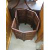 Image 3 : ROUND CARVED TABLE W/FOLDING BASE