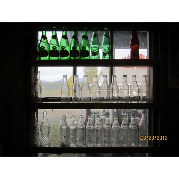BOTTLES - HIGH SPOT, SILVER TIP, OLD COLONY, ETC.