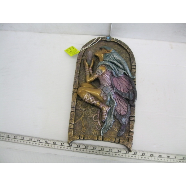 WALL PLAQUE - ARIEL