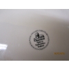 Image 7 : LG. MEASURING CUP, LIDDED DISH & CORNING WARE DISH W/LID