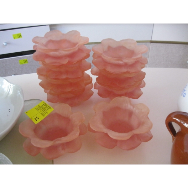DECORATIVE PINK BOWLS
