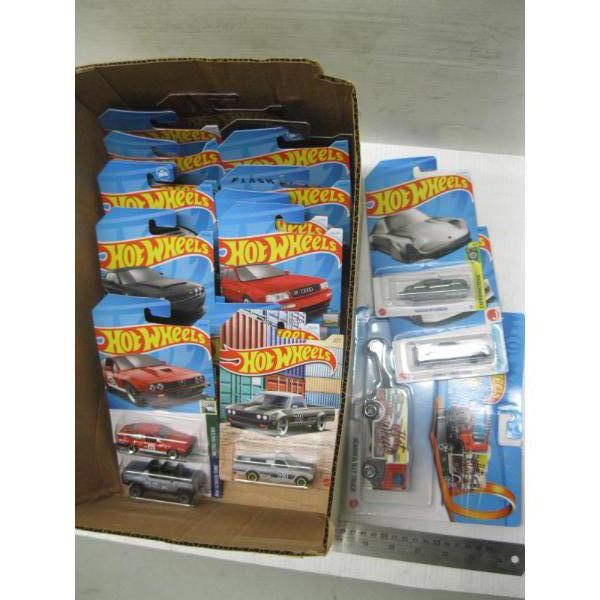 HOT WHEELS CARS