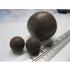 Image 3 : ANTIQUE CANNONBALLS