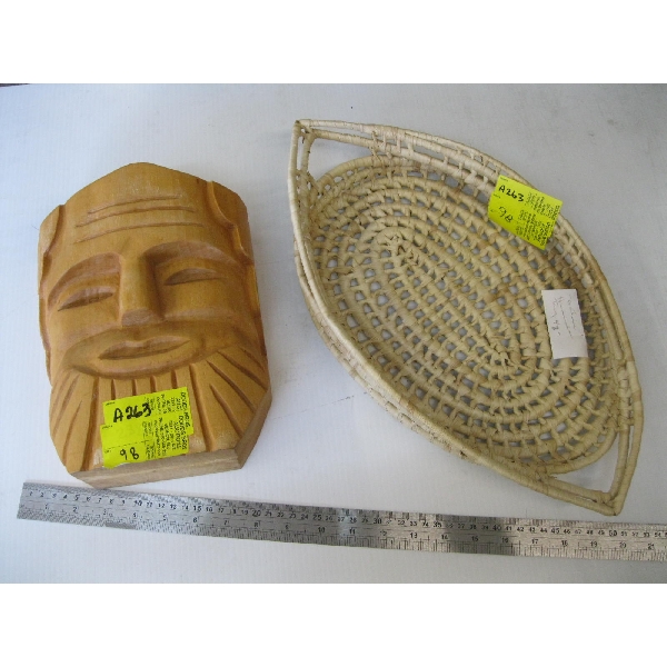 LG. HEAVY CARVED FACE & WOVEN TRAY