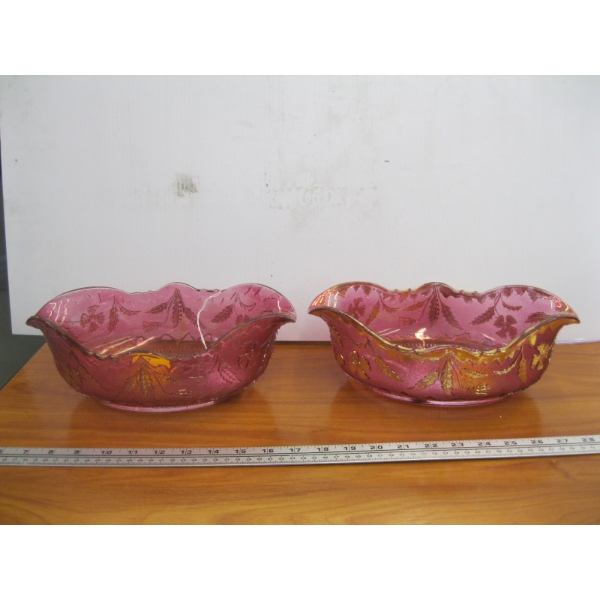 2 DEEP GLASS PINK & GOLD BOWL