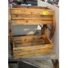 Image 1 : WAGON WHEEL LOOK PLANTER