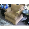 Image 4 : HENREDON UPHOLSTERED CHAIR & LOVESEAT