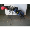Image 1 : KIDs GOLF BAG W/ASST. CLUBS