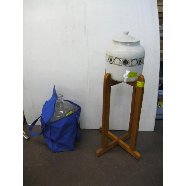 GLASS WATER JUG, CERAMIC DISPENSER ON STAND & INSULATED BAG