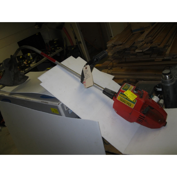 WEED EATER GAS LINE TRIMMER W/ASST. LINE