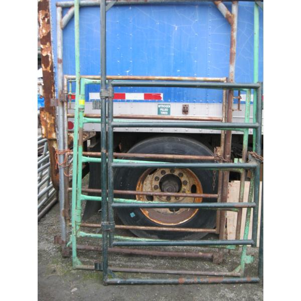 3 METAL GATE PIECES