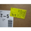 Image 2 : BALDOR 10HP 3 PHASE MOTOR IN BOX