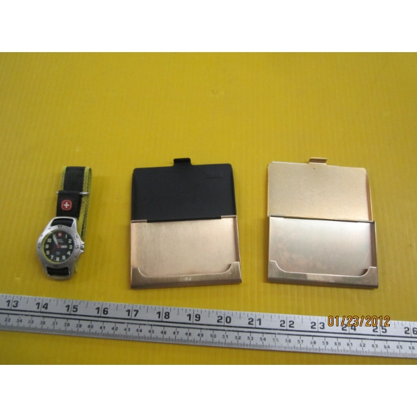 2 BUSINESS CARD CASES & A SWISS ARMY WATCH