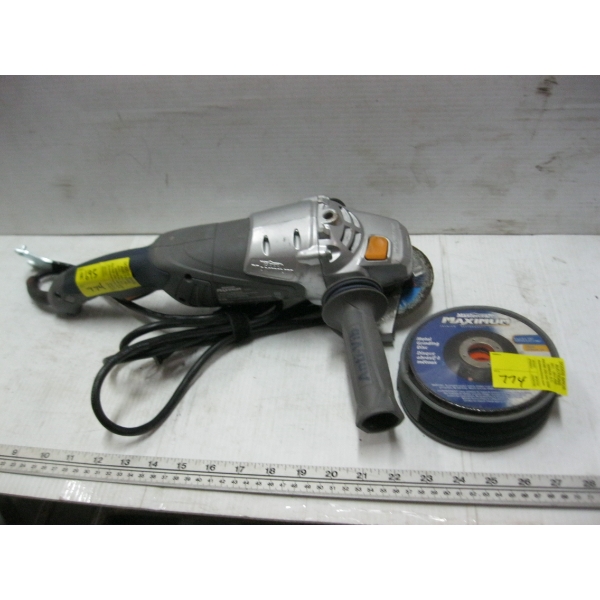 MASTERCRAFT MAXIMUM 5" ANGLE GRINDER W/DISCS