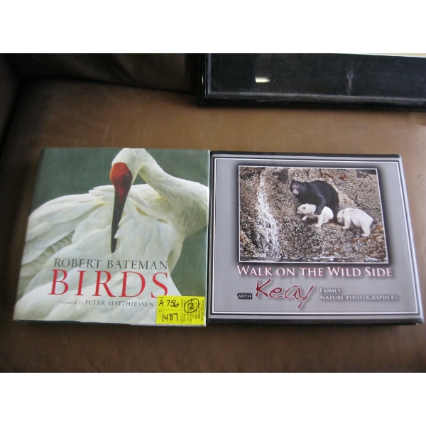 ROBERT BATEMAN BIRDS BOOK & WALK ON THE WILDSIDE BOOK
