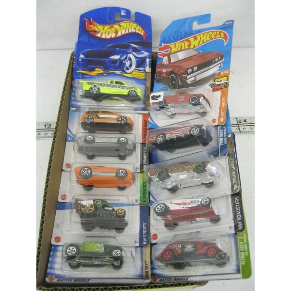 11 HOT WHEELS CARS