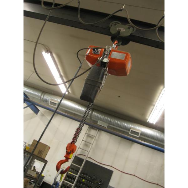 JET 2 TON ELECTRIC OVERHEAD CRANE - COMPLETE STRUCTURE - BUYER MUST CUT IT TO DISMANTLE - NOT BOLTED