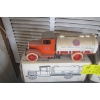 Image 2 : 2 BANK TRUCKS - GOLF GAS TRUCK & CHEVY TOW TRUCK