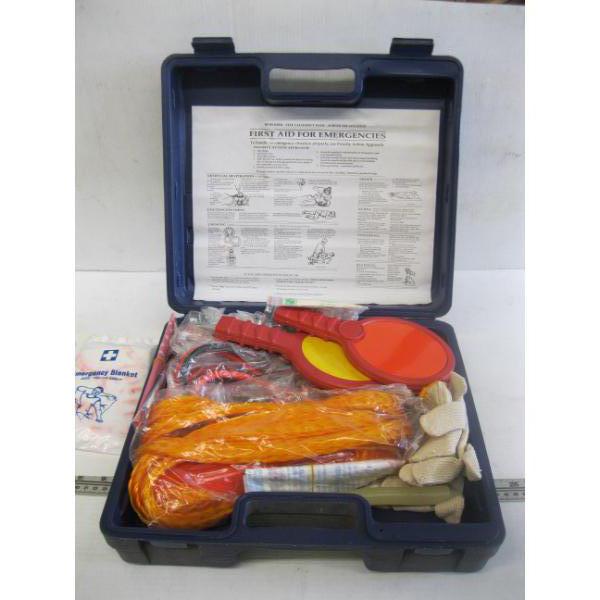 ROADSIDE SAFETY KIT
