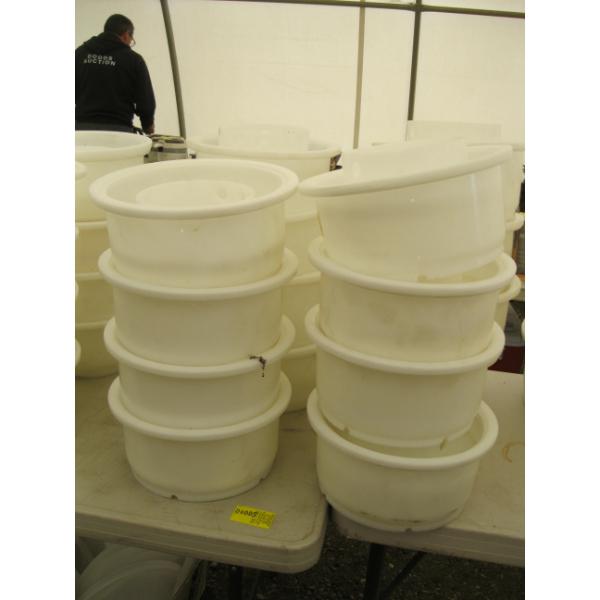 8 MED. CHEESE MOULDS