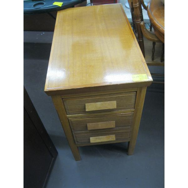 2 DRAWER CABINET