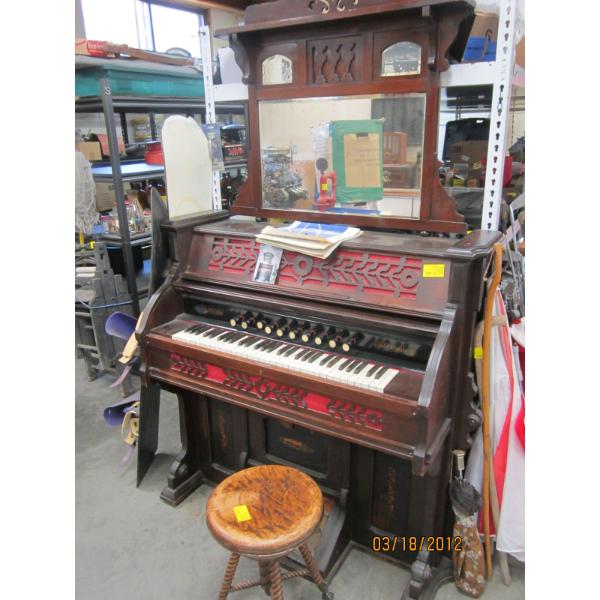 PUMP ORGAN