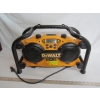 Image 1 : DEWALT CHARGER RADIO