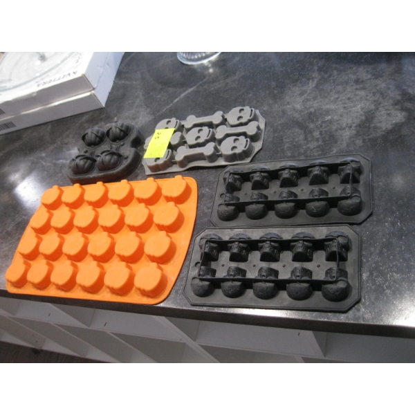 SILICONE HALLOWEEN THEME MOLDS