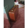 Image 2 : VINTAGE LEATHER SUITCASE
