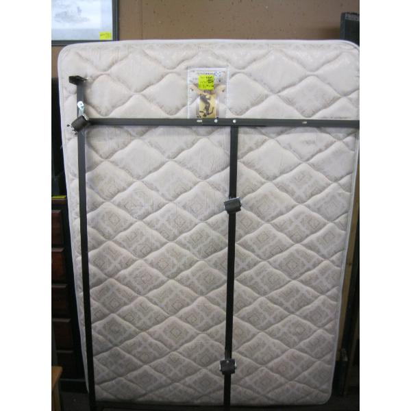 DOUBLE BOXSPRING & MATTRESS