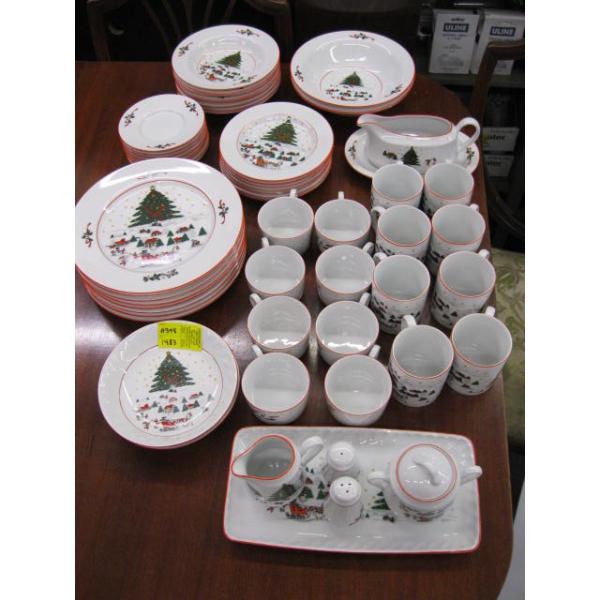 LG. SET OF CHRISTMAS PORCELAIN DISHWARE