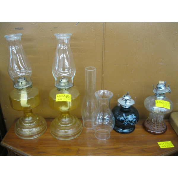 4 OIL LANTERNS