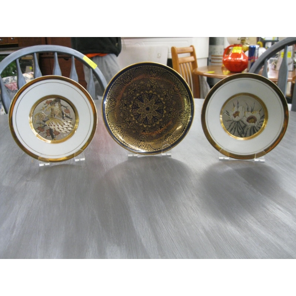 3 COLLECTOR PLATES