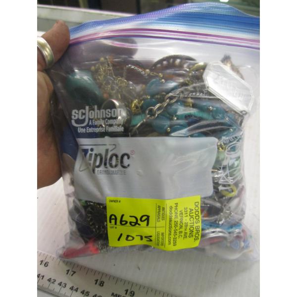 BAG OF ASST. COSTUME JEWELLERY