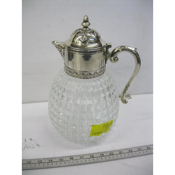 LG. GLASS BASED SILVER TOP DECANTER/PITCHER