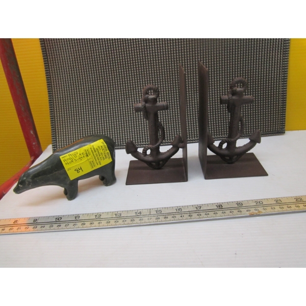 CARVED BEAR FIGURINE & PAIR OF METAL ANCHOR BOOKENDS