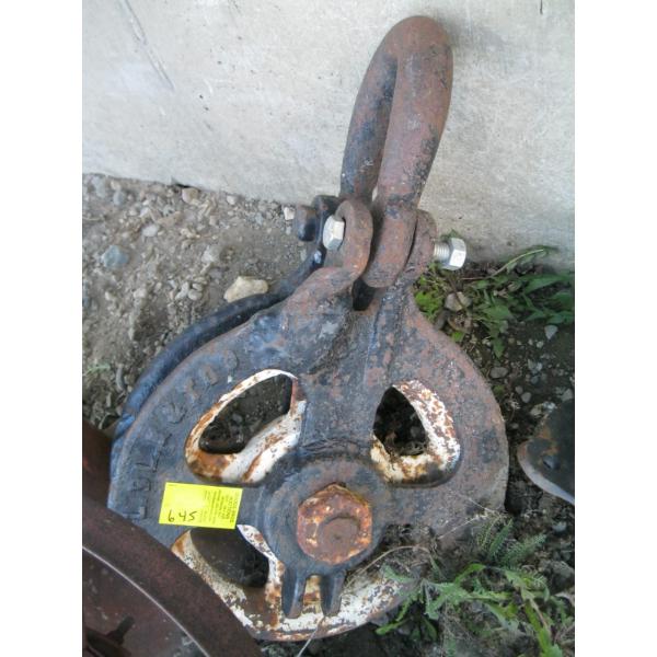HEAVY DUTY CAST IRON PULLEY WHEEL