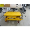 Image 3 : HYDRAULIC LIFT 4 WHEEL CART