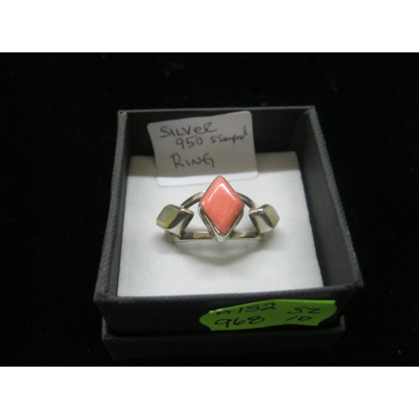 SILVER RING W/CORAL STONE - 950 STAMPED - SZ 10