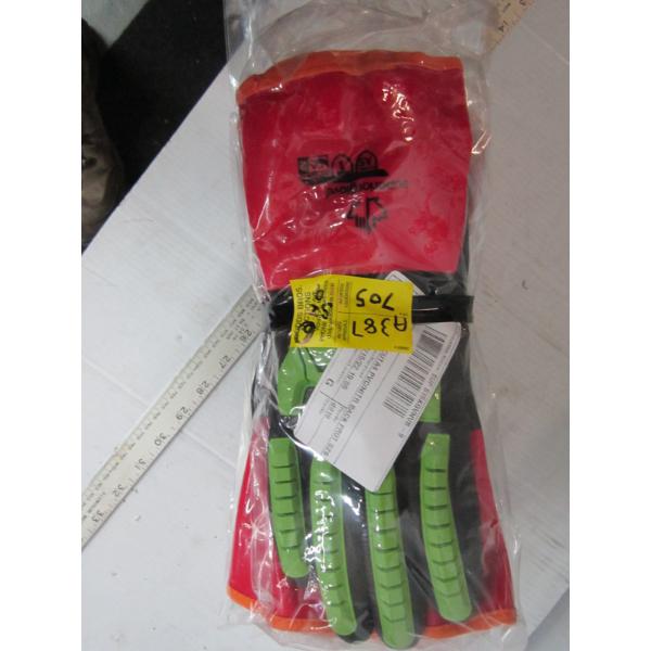 6 PAIR OF SZ 9 GLOVES