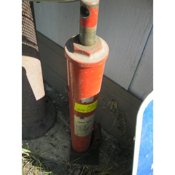 LONG RAM HYDRAULIC RAM