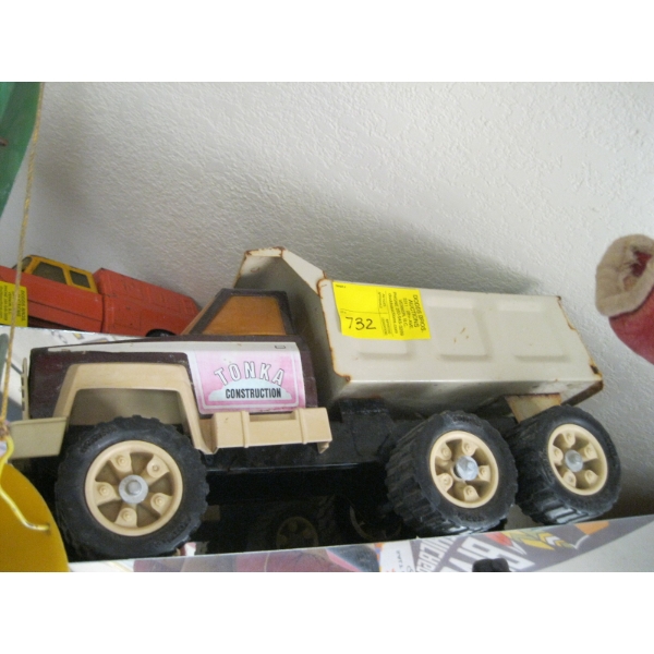 TONKA DUMP TRUCK