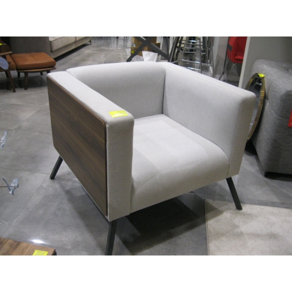 MATCHING GREY CHAIR W/WOOD LOOK SIDES, METAL LEGS